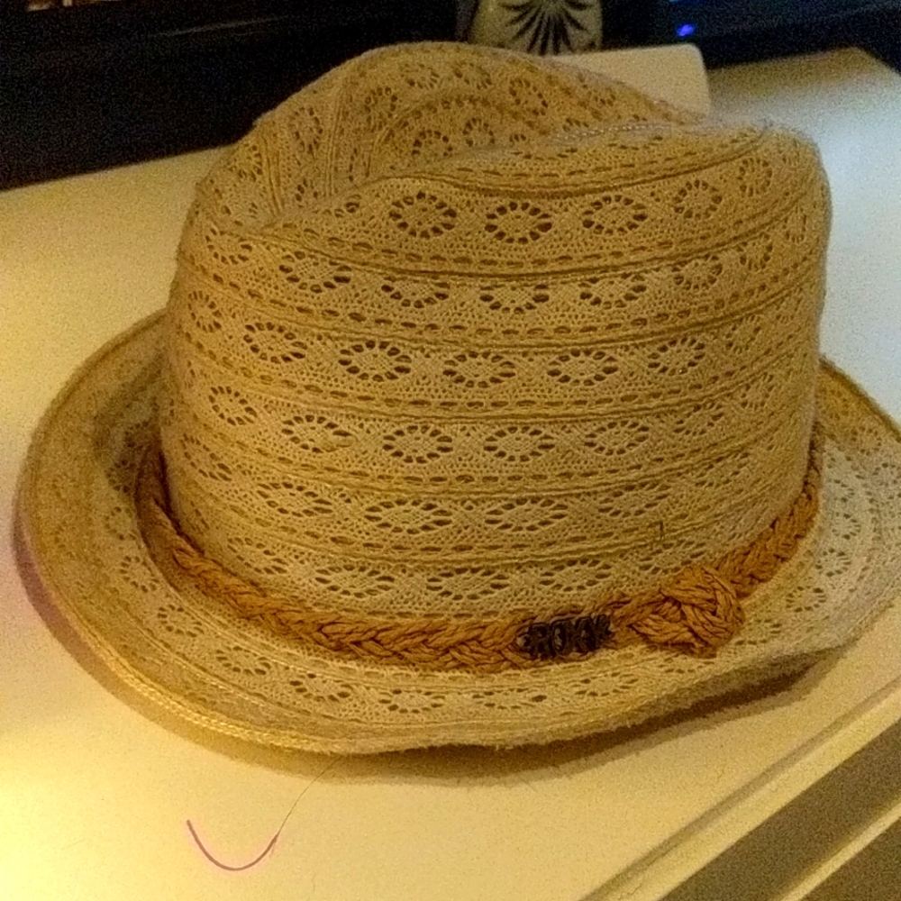Roxy sun straw beach hat